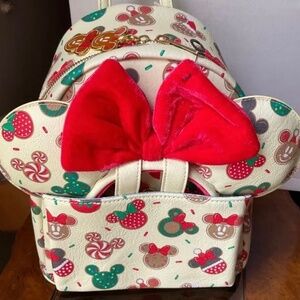 LOUNGEFLY DISNEY MINNIE MOUSE SET WITH EARS .NWT